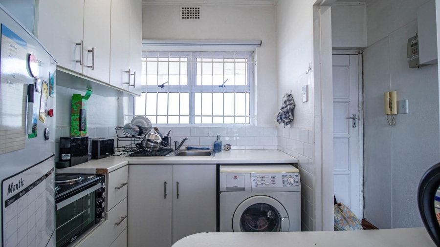 1 Bedroom Property for Sale in Observatory Western Cape